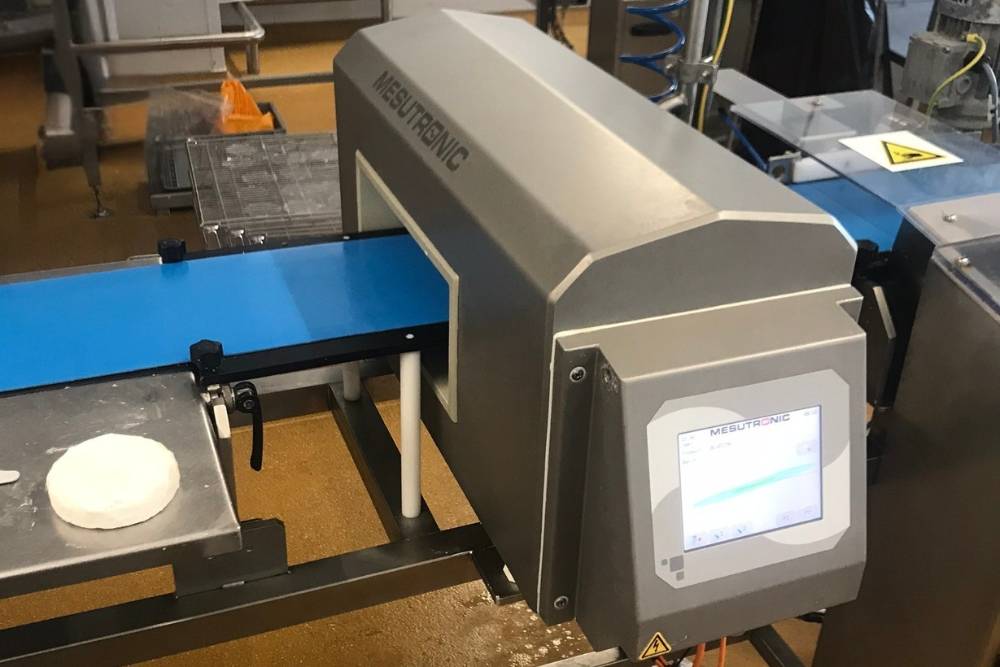 Détecteur de métaux