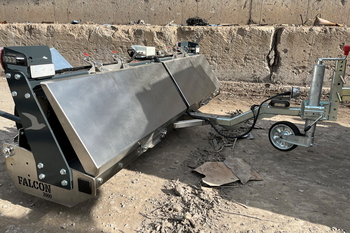 Balai magnétique MS 2000 FALCON – nettoyage des impuretés métalliques sur le site de la cimenterie