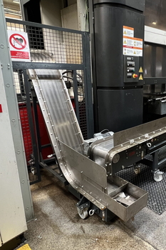 Convoyeur magnétique MD-Z COBRA – transport de pièces métalliques embouties depuis la presse en mécanique