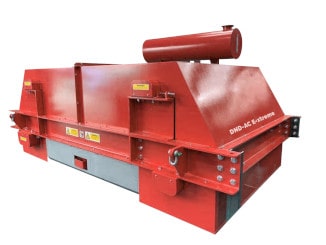 Séparateur électromagnétique à suspendre à nettoyage automatique DND-AC E