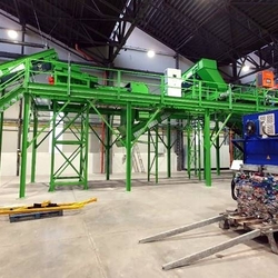 Ligne de triage automatique servant à trier des déchets en plastique 3D – bouteilles en PET